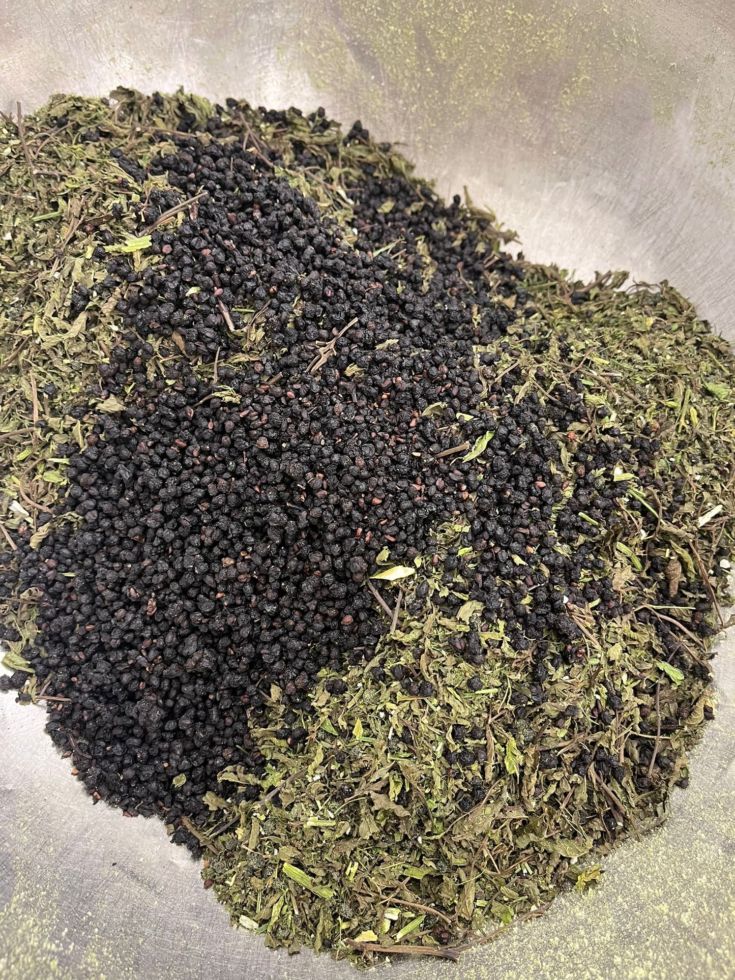 Mint, Fennel, and Elderberries Tea